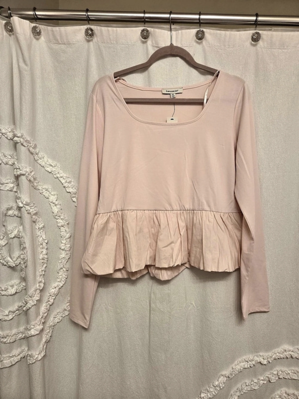 BNWT Francesca's Long Sleeve Scoop Neck Peplum Top in Pink XL